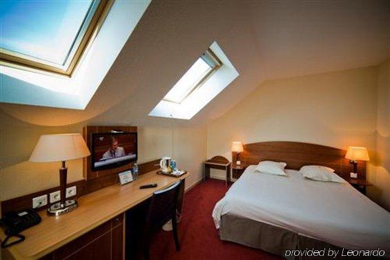 Ibis Styles Clermont-Ferrand Aeroport Hotel Phòng bức ảnh